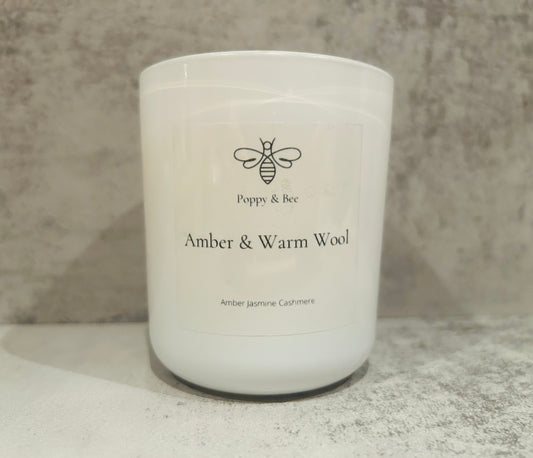 Amber & Warm Wool Medium Candle