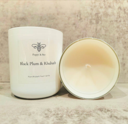 Black Plum & Rhubarb Medium Candle